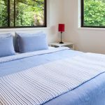 11-King-size-bed-with-superb-linen-provided